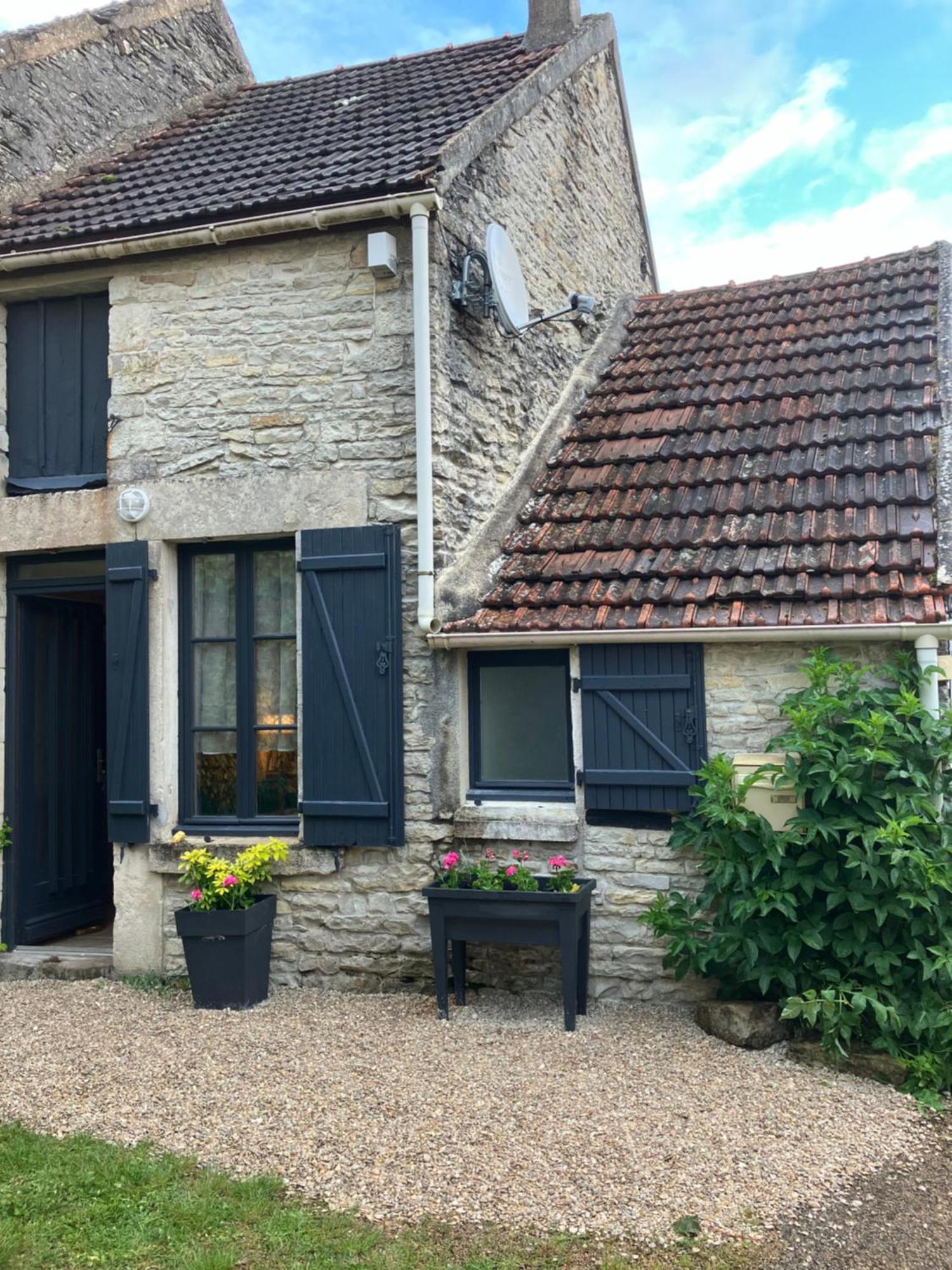 Charmante Maison En Pierres Precy-le-Sec エクステリア 写真
